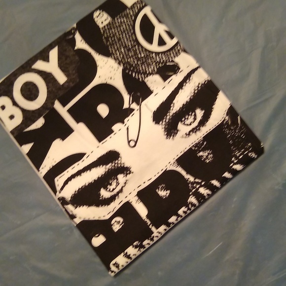 Culture Club T-Shirt - Picture 5 of 6